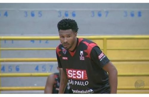 Leandrinho joga muito e SESI Franca Basquete vence Joinville no Pedrocão - Jornal da Franca