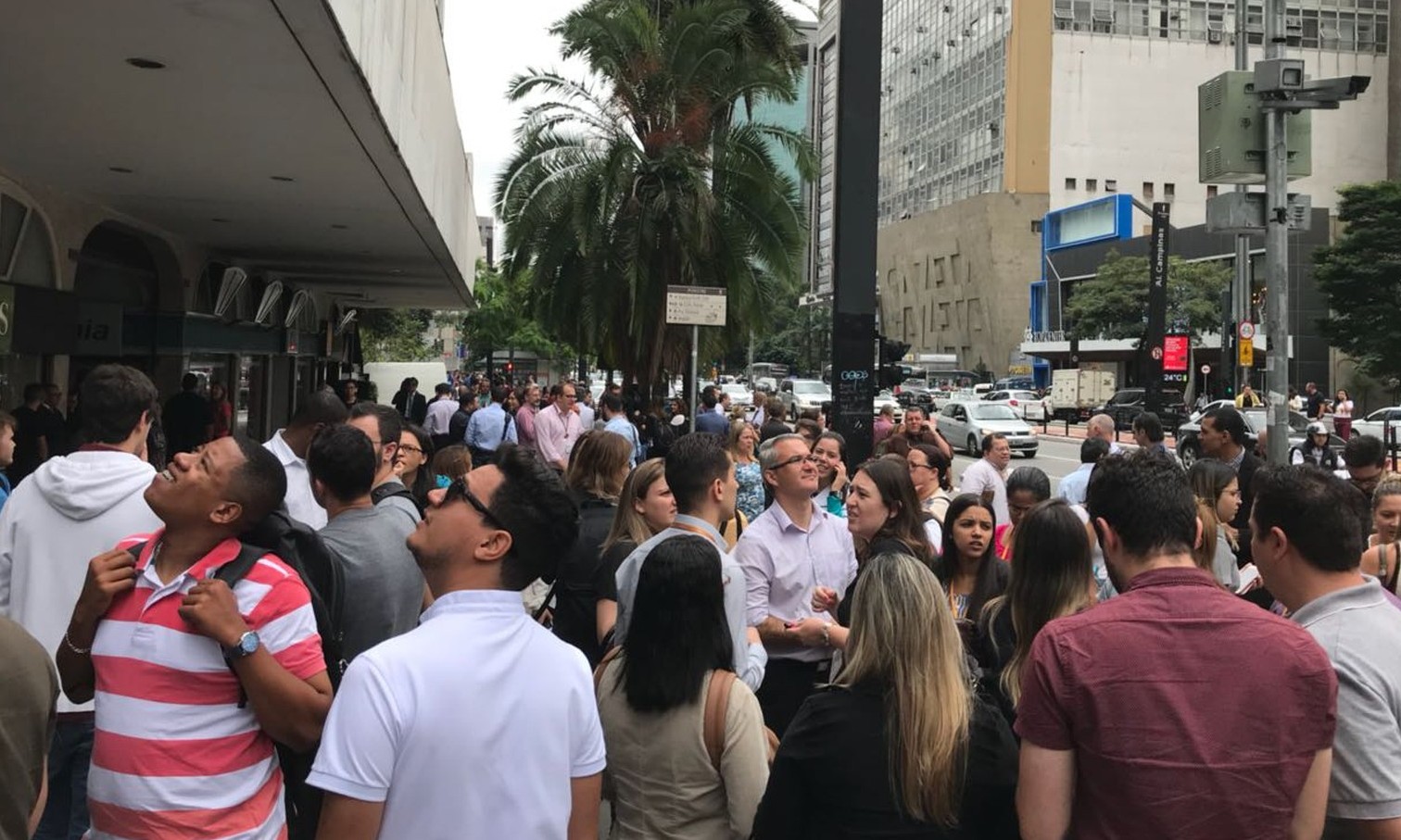 Prédios em 4 estados do Brasil são esvaziados após terremoto na Bolívia - Jornal da Franca