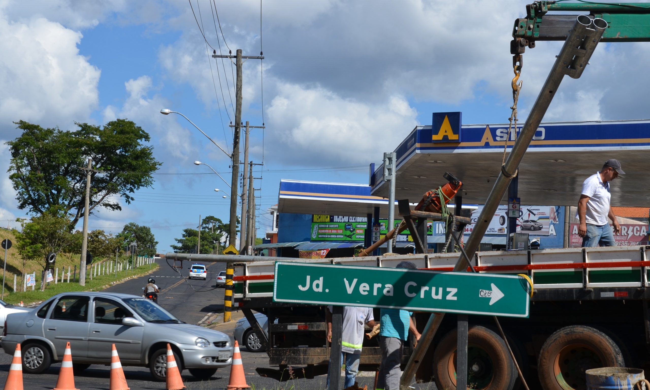 Por conta do aumento do tráfego, acesso ao Jardim Vera Cruz ganhará semáforo - Jornal da Franca