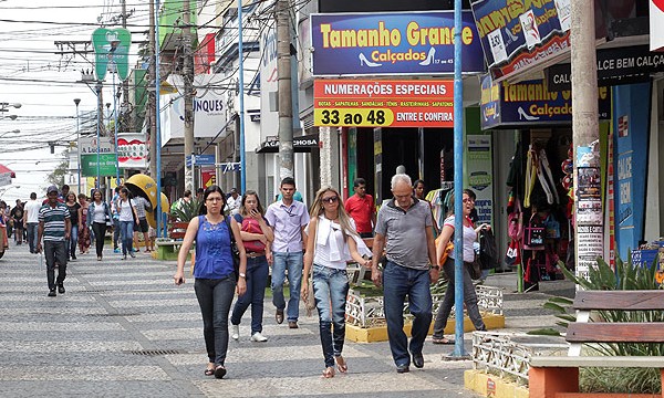 Lojas centrais de Franca terão horário especial para Dia dos Namorados - Jornal da Franca