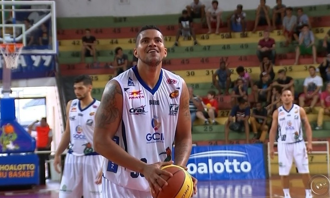 Basquete francano acerta com craque do Bauru: Rafael Hatt será o “xerife” - Jornal da Franca