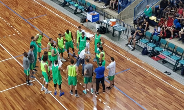 Atletas do Franca assistem a Copa em Campinas, com a seleção de basquete - Jornal da Franca