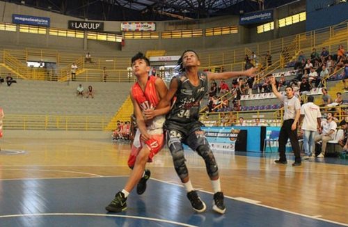 Chuí Esportes bate a ASPA na final e fatura Série Ouro do Basquete sub-13 - Jornal da Franca