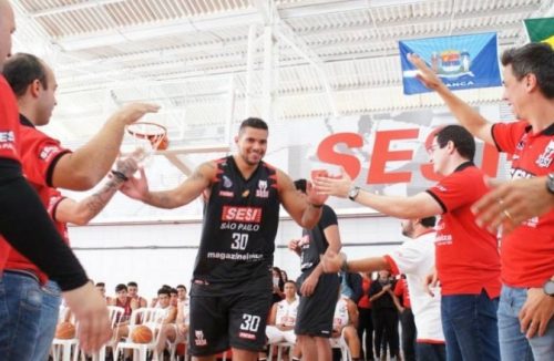 Com destaque para Hett e David Jackson, SESI Franca derrota a Liga Sorocabana - Jornal da Franca