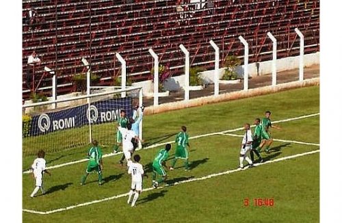 Francana entra em campo neste sábado para buscar uma das vagas na semifinal - Jornal da Franca