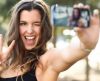 Redes sociais: tirar selfies ‘perfeitas’ é razão para 55% das cirurgias faciais - Jornal da Franca