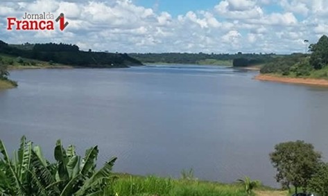 ​Lago de Furnas atinge cota mínima 762 metros, que é o pedido pelos municípios - Jornal da Franca