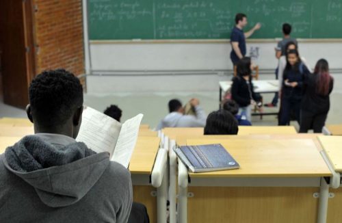 Estudante com Fies pode suspender até 4 parcelas no Banco do Brasil - Jornal da Franca