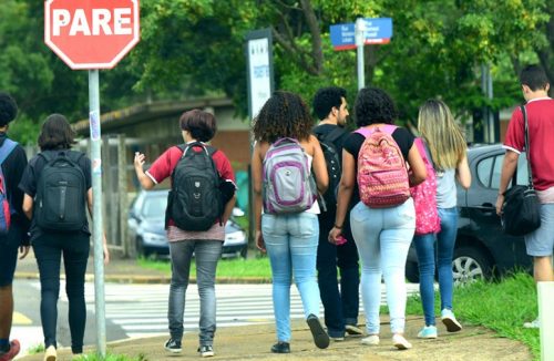 Adolescentes têm piora na alimentação e aprendizado durante pandemia - Jornal da Franca