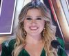 Kelly Clarkson pode ter de pagar mais de R$ 2 mi por mês ao ex após divórcio - Jornal da Franca