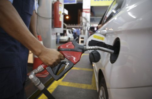 Petrobras aumenta preço da gasolina e do gás de cozinha a partir desta terça, 09 - Jornal da Franca