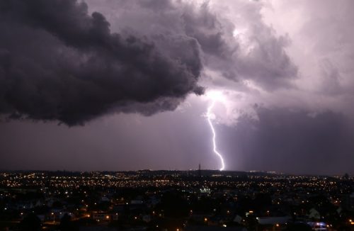 Tempestade com ventos de 60 km/h alerta Franca e região para sexta e sábado, 18 e 19 - Jornal da Franca