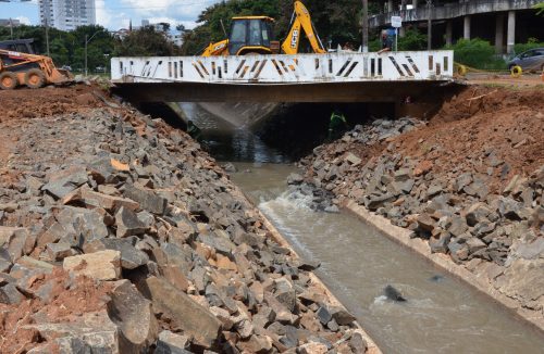 Equipes da Prefeitura de Franca seguem realizando manutenções em vários bairros - Jornal da Franca