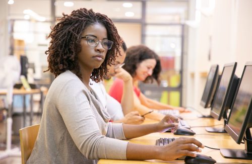 Participação das mulheres no mercado de trabalho de Franca cresceu 81%, em 18 anos - Jornal da Franca