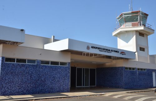 Aeroporto de Franca começa a operar voos regulares a partir de segunda-feira, 16 - Jornal da Franca