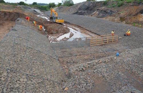 Prefeitura de Franca segue com obras de canalização no Engenho Queimado - Jornal da Franca