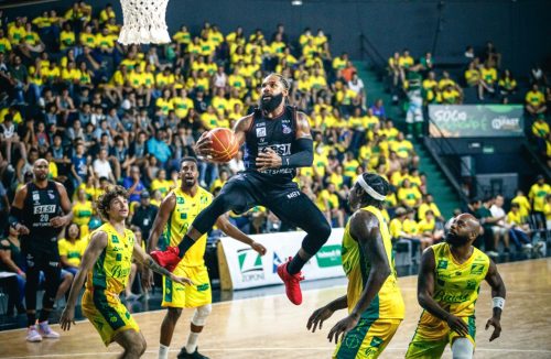 Líder invicto do NBB, Sesi Franca enfrenta, no Pedrocão, o bom time do Pinheiros - Jornal da Franca