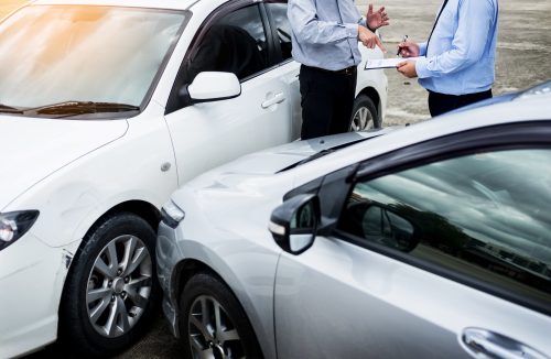 Valor do seguro de automóvel tem reajuste de até 100% e assusta motoristas pelo país - Jornal da Franca