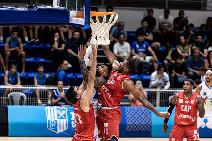 São Paulo Basquete perde para o Paulistano, em jogo equilibrado