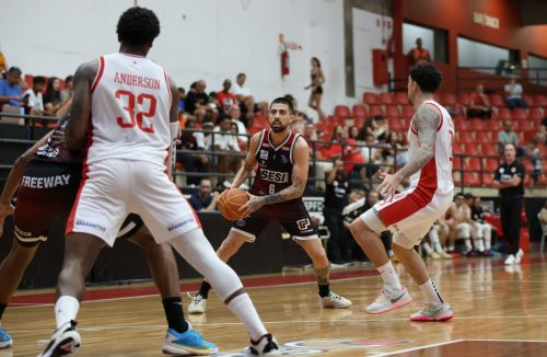 Sesi Franca vence com folga o Paulistano pelo NBB e segue em terceiro lugar - Jornal da Franca