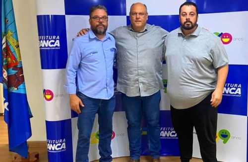 Francana se reúne com prefeito Alexandre para reivindicar ações voltadas ao futebol - Jornal da Franca