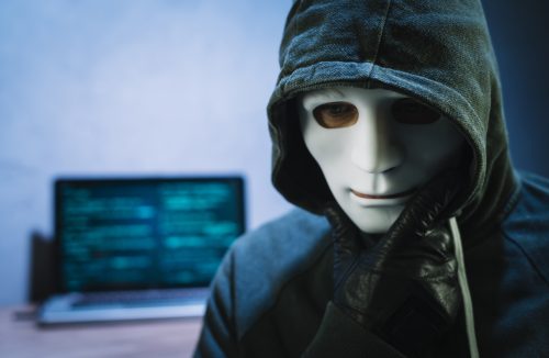 O que é stalking? Saiba como identificar e evitar a perseguição online - Jornal da Franca