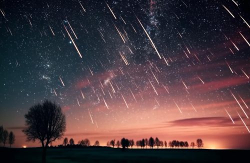 Chuva de meteoros vira espetáculo no céu por volta da meia noite desta segunda (12) - Jornal da Franca