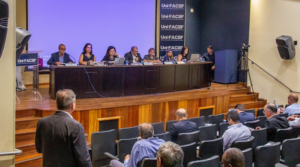 Jornal da Franca – Questions parlementaires Passeio Franca a Restinga, ancien bâtiment de l’Unesp et de la santé publique