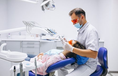 Perda dos dentes é um problema que afeta mais de 36 milhões de brasileiros - Jornal da Franca