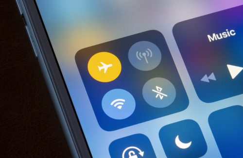 Para que serve o modo avião? Saiba o que é e conheça detalhes da função - Jornal da Franca