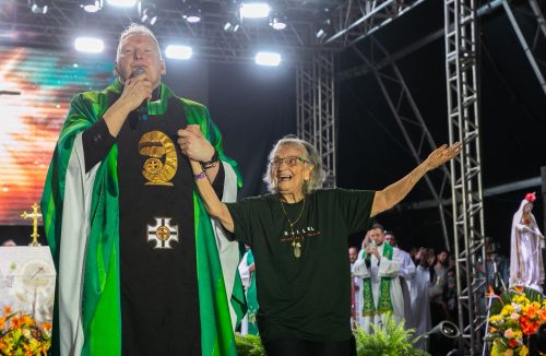 Padre Marcelo Rossi reúne multidão em missa de encerramento do 37º Hallel Franca - Jornal da Franca