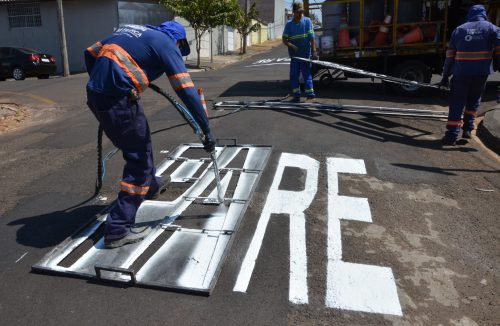 Reforço na sinalização de trânsito aumenta segurança nas ruas de Franca - Jornal da Franca