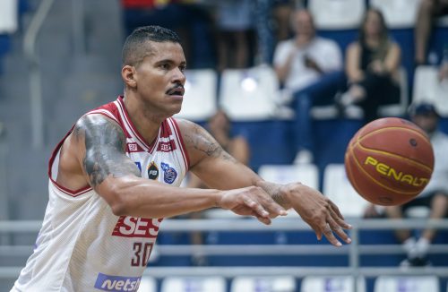 Sesi Franca Basquete perde em casa e terá jogo decisivo com Paulistano na quinta - Jornal da Franca