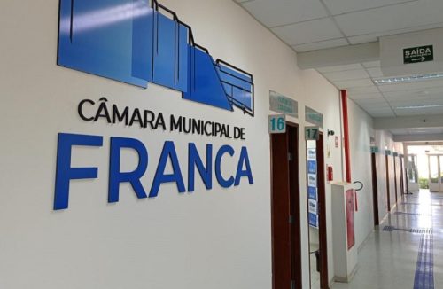 Câmara de Franca aprova projeto de lei que obriga empresas a instalarem fraldário - Jornal da Franca