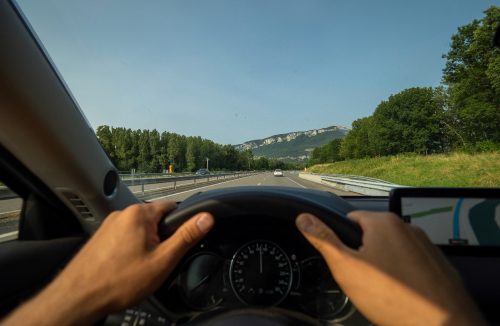 Chegou o fim de ano: saiba o que verificar no seu carro antes de pegar a estrada - Jornal da Franca