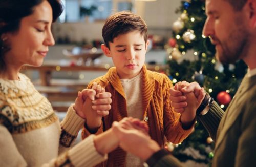 Novena de Natal: conheça duas orações para pedir graças no fim de ano - Jornal da Franca