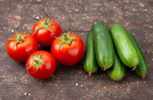 Tomate, pepino e ovo cozido: saiba o que comer em dias de calor e o que evitar - Jornal da Franca